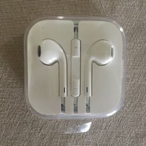 Apple EarPods